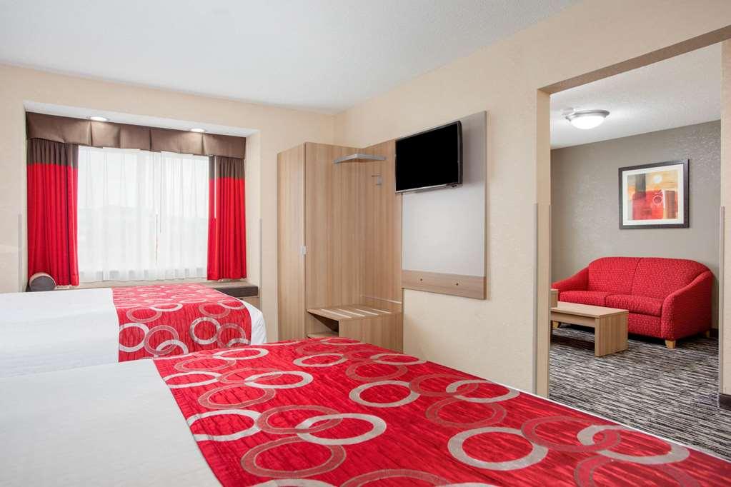 Microtel Inn & Suites By Wyndham Чарлстон Екстер'єр фото
